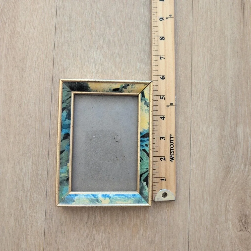 Vintage Blue Green Marbled Gold Tone Small Picture Frame 4.5x6 Tabletop Easel